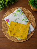 Premium Linen Saree – Soft Floral Digital Print with Running Blouse 🌸